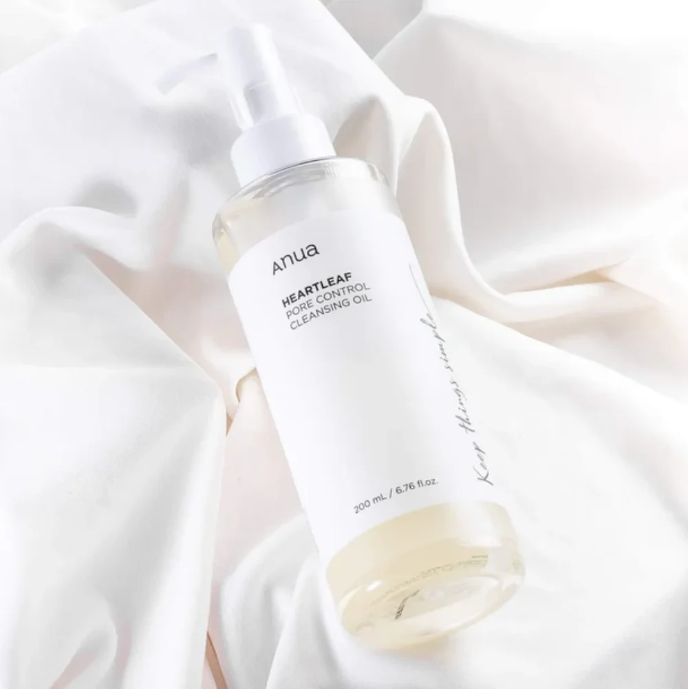 Anua Heartleaf Pore Control Cleansing Oil - Image 4