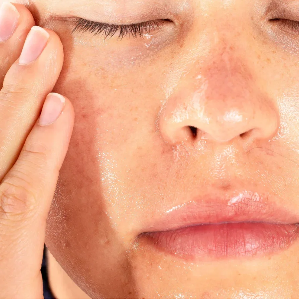 Maxclinic Pro Edition Hydro Firming Gel Cream - Image 4